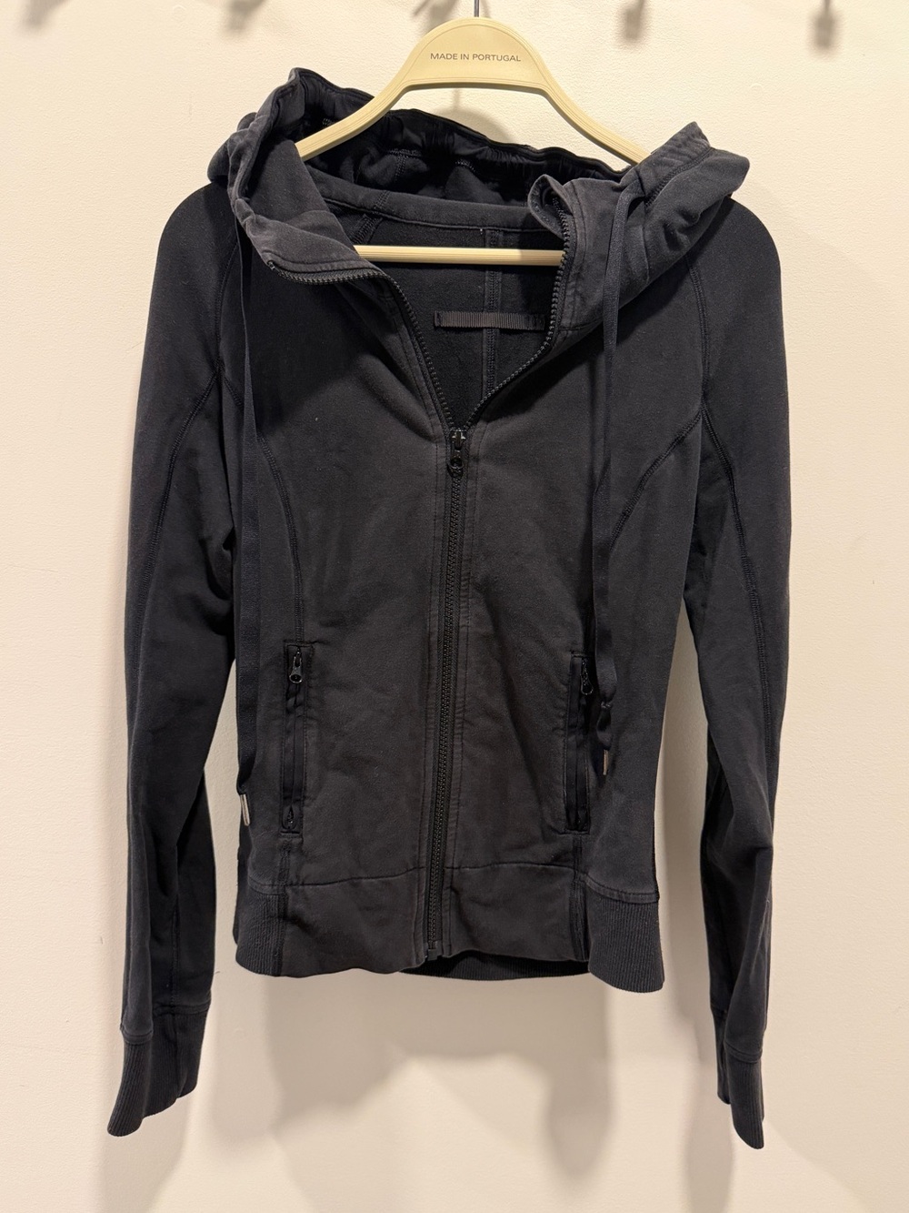 Vintage Lululemon Black Zip Jacket Womens Size 6 Early 2010s Athleisure Yoga